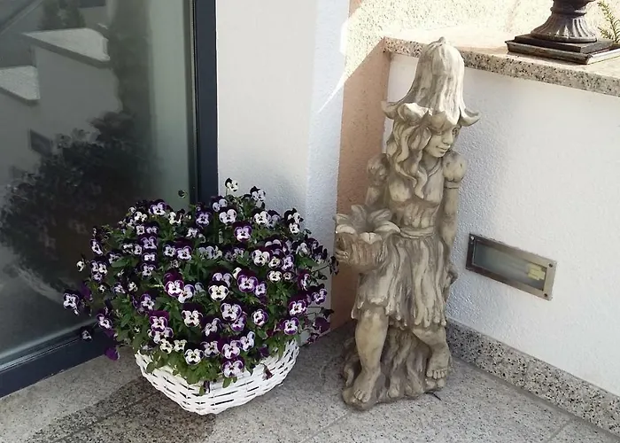 Gæstehus Haus Bergkastelblick 4*