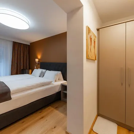 Haus Bergkastelblick 招待所